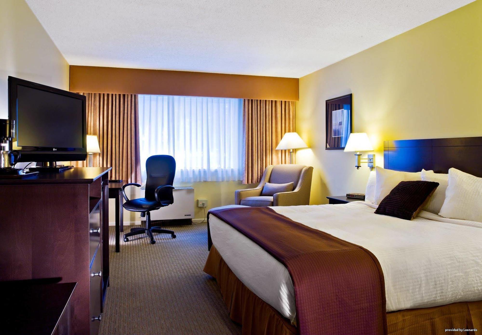 Best Western Cowichan Valley Inn Duncan Habitación foto
